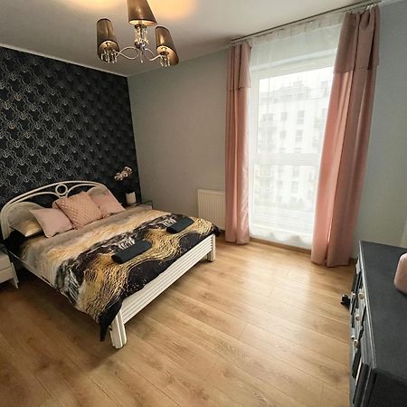 Oldtown Retro Apartment By Marina With Balcony For 6 People Gdańsk Extérieur photo