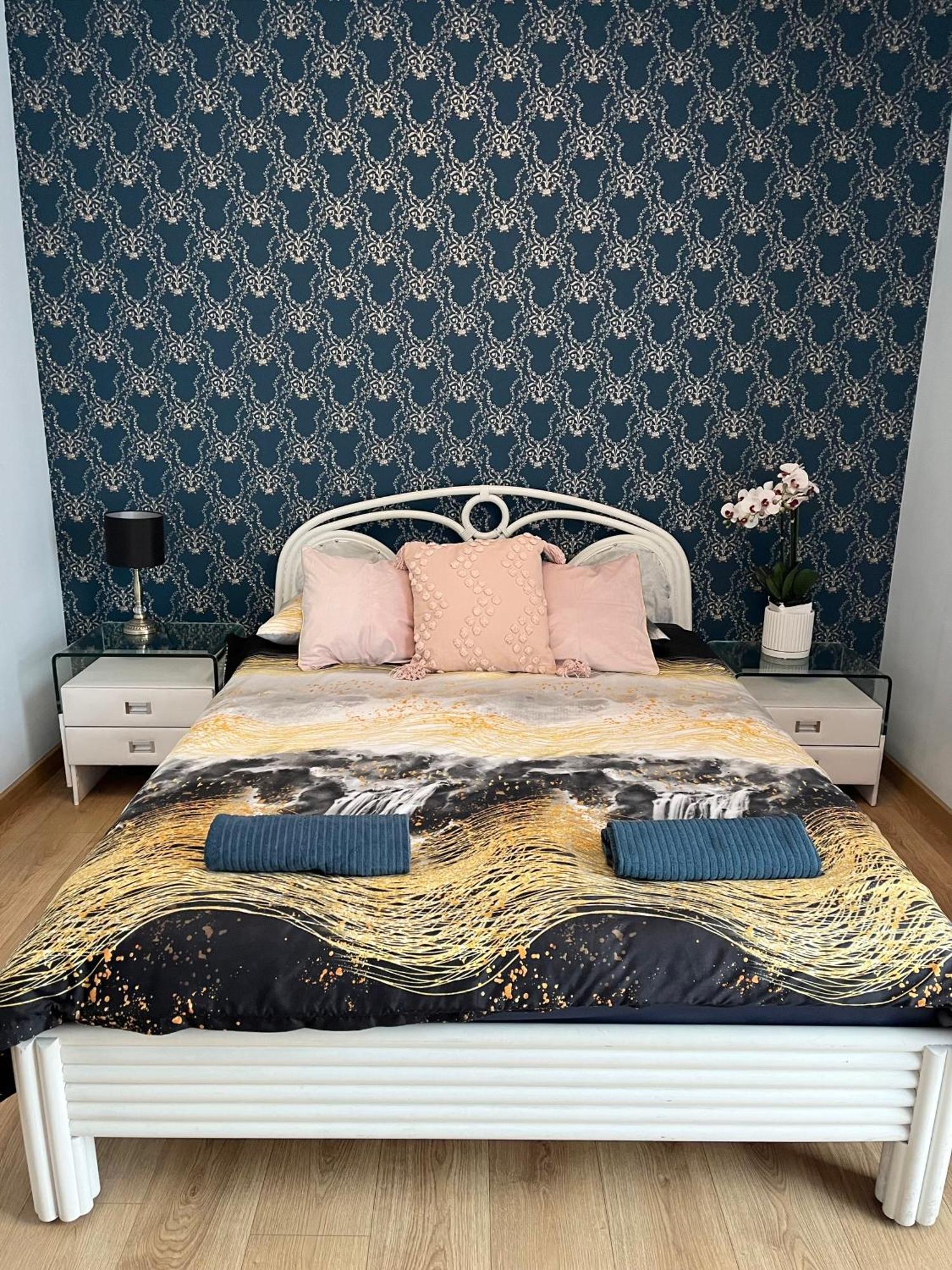 Oldtown Retro Apartment By Marina With Balcony For 6 People Gdańsk Extérieur photo